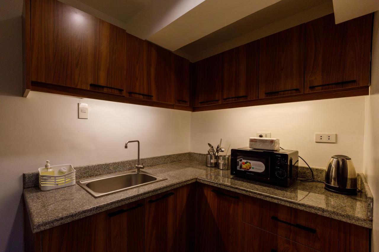 5880 Enriquez Residences มะนิลา ภายนอก รูปภาพ